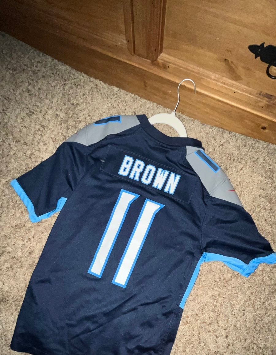 MusicCityNick's tweet photo. “How loyal are you” https://t.co/2u4ofxnDpb