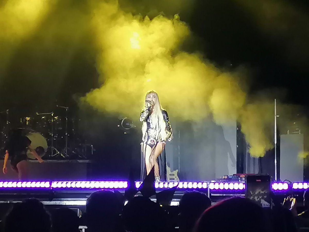 metropolibahia's tweet image. #MarSolis (hija de Marco Antonio Solis) abre el concierto de La Trevi en #PuertoVallarta en unos minutos...
Inicia espectáculo de  #GloriaTrevi en las #FiestasdeMayo2023 🎡🎶