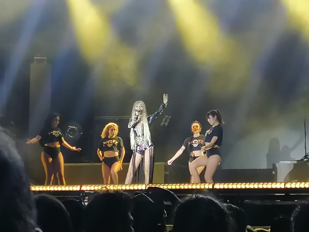 metropolibahia's tweet image. #MarSolis (hija de Marco Antonio Solis) abre el concierto de La Trevi en #PuertoVallarta en unos minutos...
Inicia espectáculo de  #GloriaTrevi en las #FiestasdeMayo2023 🎡🎶