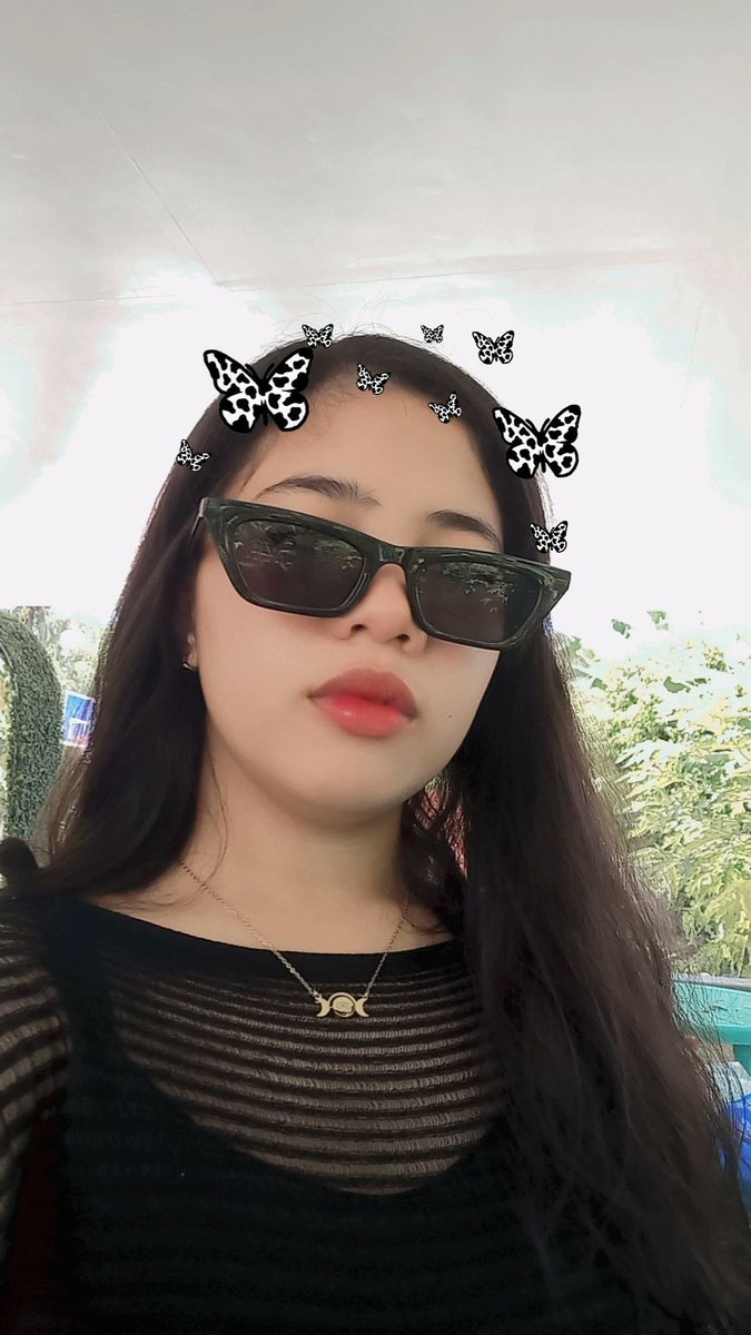 BangsNiBelleee's tweet photo. Happy #BULArawan Day and Happy Mother's Day to every strong, beautiful and Kind Mother out there 🤍🌷 https://t.co/WQrNJ7J9Cd