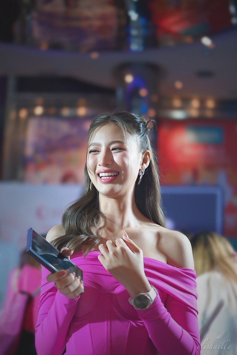 mymeawmeoww's tweet photo. มองนานๆ คนสวยต้องมองนานๆ😆
@realcheraims 
#เฌอเอม #เฌอเอมจากชุมชนสู่มหาชน https://t.co/EnTOYqHtNY