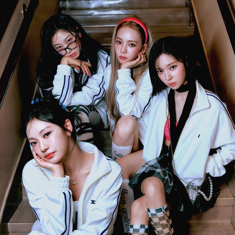 kpop-charts-on-twitter-spicy-by-aespa-official-reaches-a-new-peak