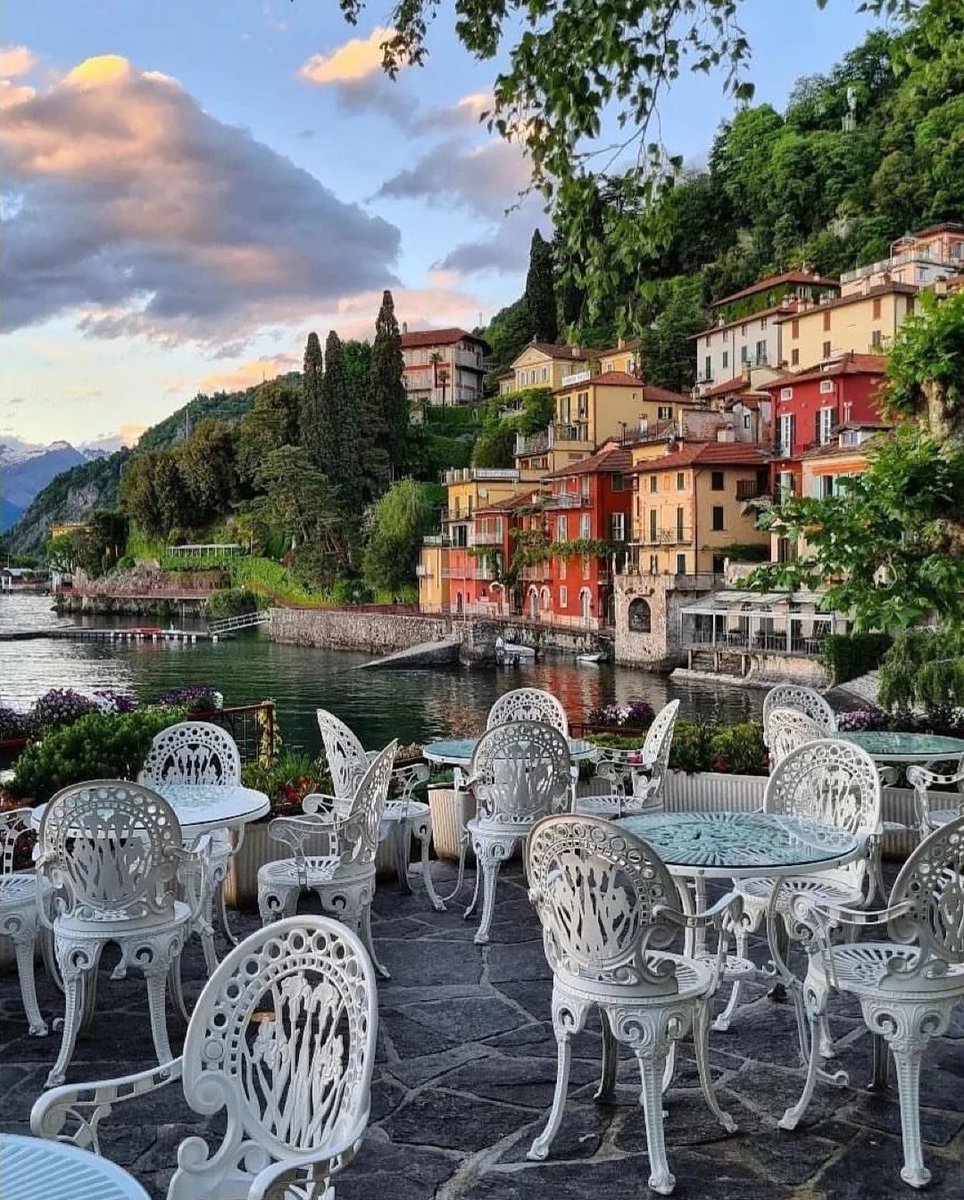 Getting the terrace ready for the day.. Varenna, Lago di Como Italy 🇮🇹
