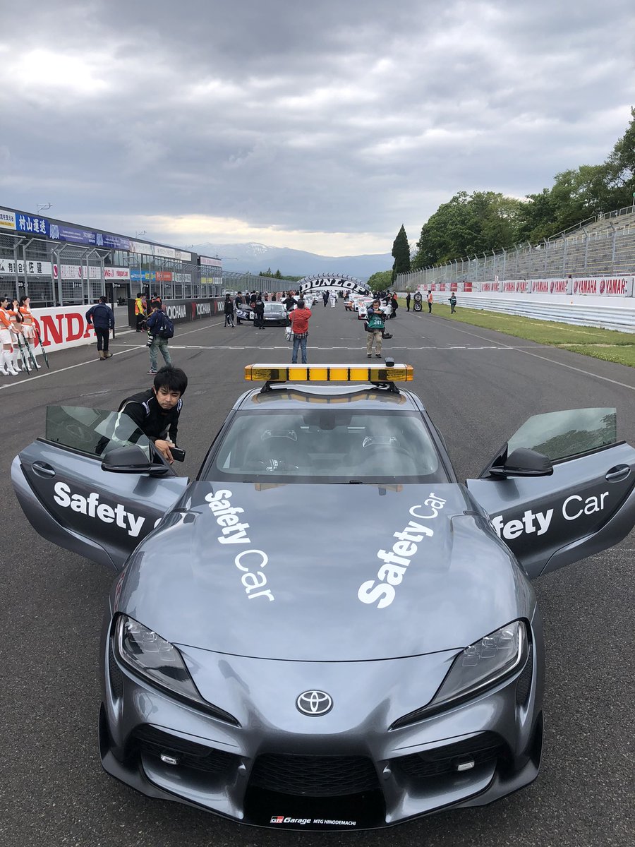 koj_ism's tweet photo. #pcjc
#ポルシェ
#Porsche
#gt3
#gt4
本日の最終レース https://t.co/1Hktl24MSU