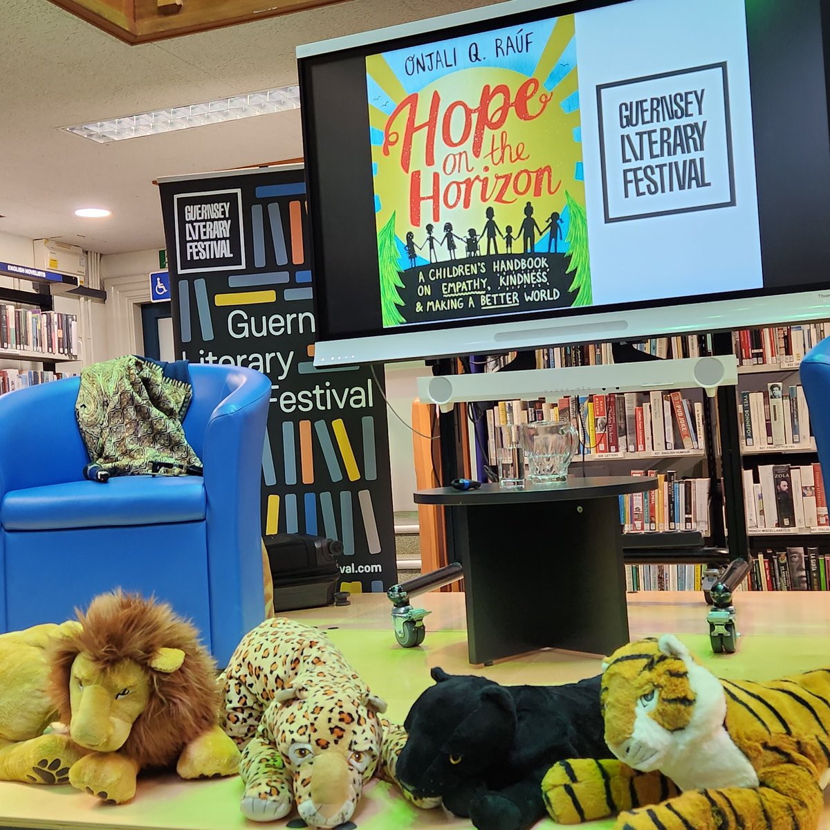 OnjaliRauf's tweet photo. Is there any greater joy than getting to talk to awesome ones, in one of the places where It All began: a library...
(Answer: nope!)
Thank you @GuernseyLitFest @GYlibrary volunteers (esp Abbie!) & all souls who came to listen. What a dream beyond a dream. #NotJustABookThing https://t.co/Qf2jPAlFST