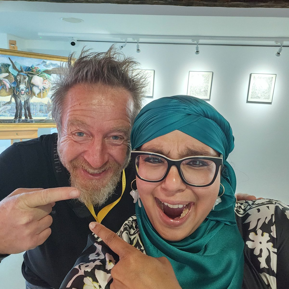 OnjaliRauf's tweet photo. Is there any greater joy than getting to talk to awesome ones, in one of the places where It All began: a library...
(Answer: nope!)
Thank you @GuernseyLitFest @GYlibrary volunteers (esp Abbie!) & all souls who came to listen. What a dream beyond a dream. #NotJustABookThing https://t.co/Qf2jPAlFST