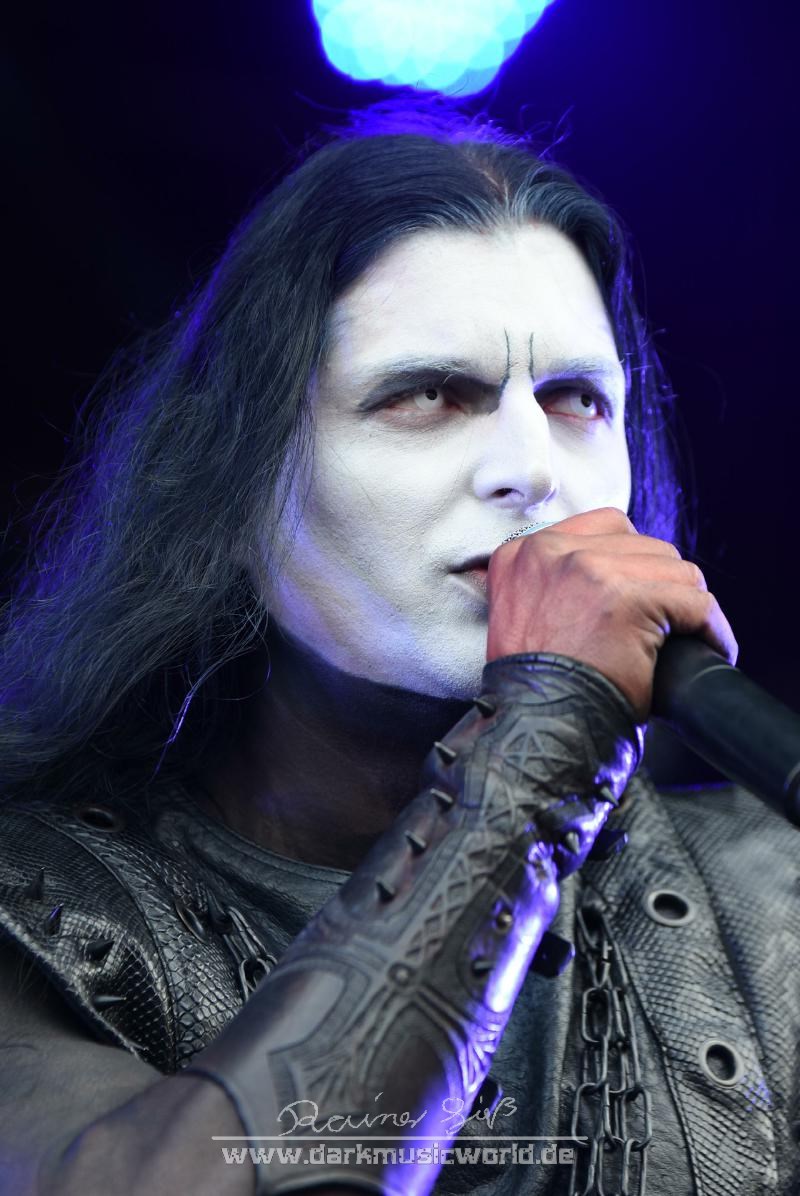 DarkMusicWorld's tweet photo. Weitere Bilder vom Nachtblut-Auftritt findet ihr unter:
https://t.co/pH7nFPDHUe
#nachtblut #darkmetal #gothic #goth #gothicmetal #blackmetal #metal #hexentanz #hexentanzfestival #live #konzertfotos #concertphotography https://t.co/0WfFJ1nKdd