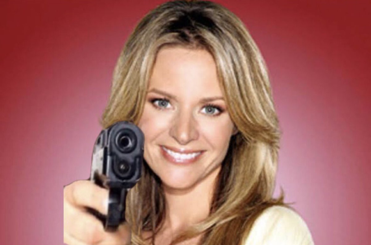 Terri Schuester Updates on Twitter 