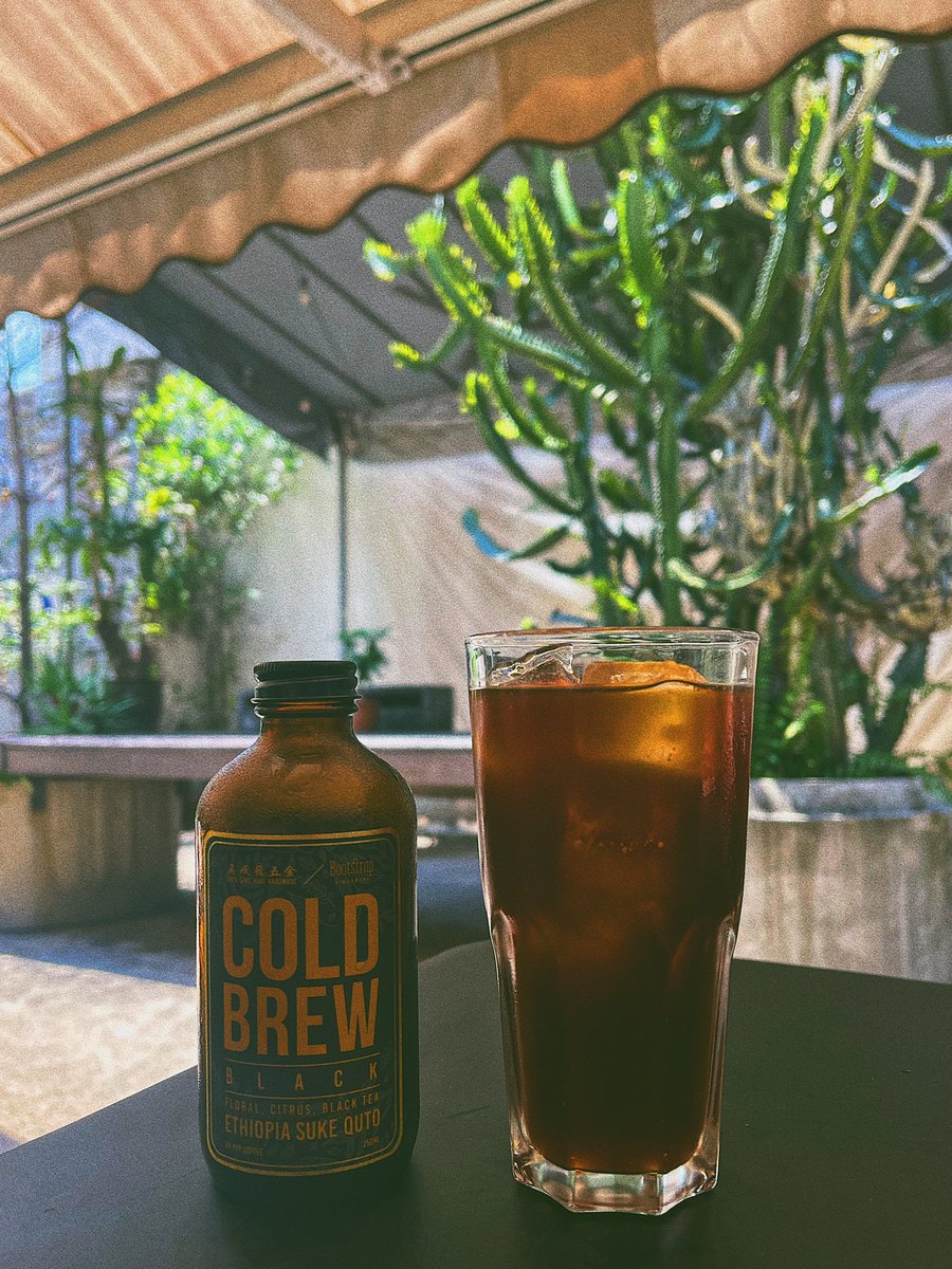 gM☀️☕️

It’s a hot sunny day in Singapore🥵🫠!