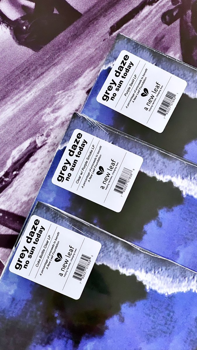 FuYiLong's tweet image. Pre-ordered these @Revolvermag exclusive @therealgreydaze Wake Me and …No Sun Today CDs plus vinyls last year and it is finally here in Singapore! 🤘🏻🇸🇬