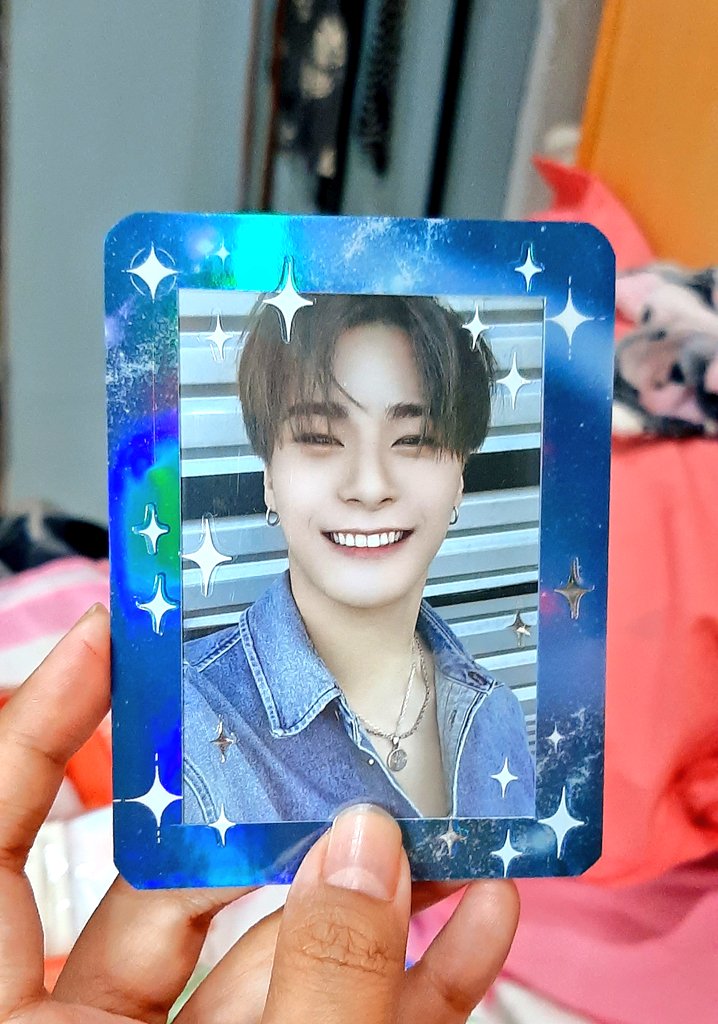 paintnfootprint's tweet photo. Stardust and We Still Toploaders for a client DONE. Finally satisfied with the effect of overlay transparent stickers! β€
Get customized with us.
Dm for inquiries and orders!
#PaintandFootprints #WeStill #Stardust #ASTRO #decotoploaders https://t.co/B2WtBJ9Edd