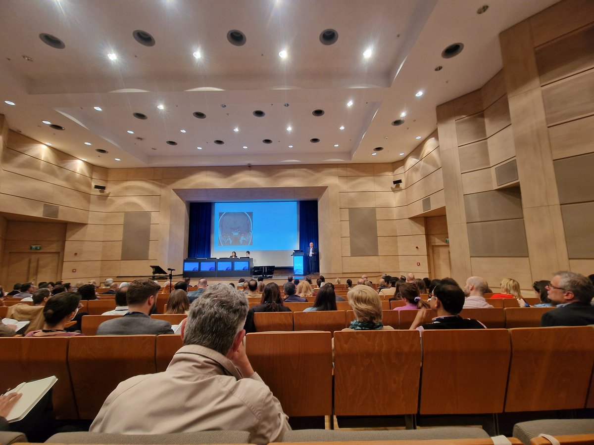 KathrinZopf's tweet photo. Guten Morgen von Tag 2 des #ECE2023 aus der 1. Nurse Session des Tages. Wir haben einen ganzen Tag voller exzellenter Vorträge vor uns und starten mit einem meiner Lieblingsthemen #acromegaly. 😊
#EndocrineNurses @ESEndocrinology @DG_Endo https://t.co/rmEHVdDWue