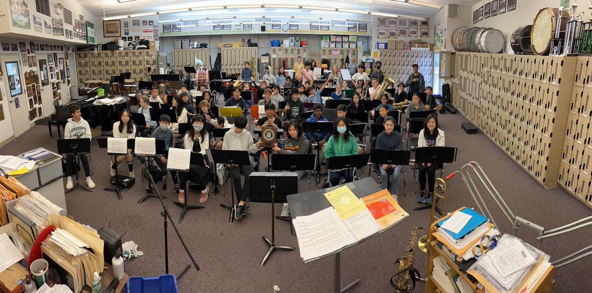 UMS Symphonic Band posing with their Unanimous Superior plaque!
