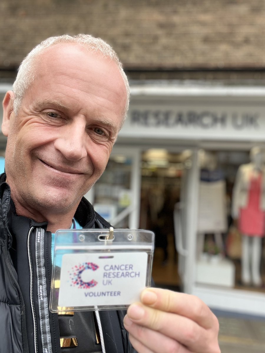iamWilliamKing's tweet photo. I did my training yesterday as a volunteer at @CR_UK to work with Shahla & Maria in their King’s Road shop.
Over 95% of my clothes and shoes are from Charity shops - reworn, reloved & REALLY STYLISH!
Looking forward to putting my sales skills to work!
#ReWording work #Charity https://t.co/ZEJLV9NGff