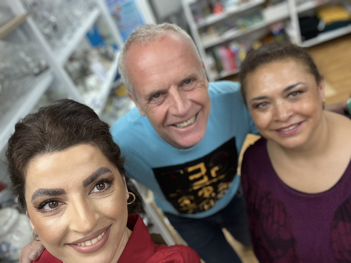 iamWilliamKing's tweet photo. I did my training yesterday as a volunteer at @CR_UK to work with Shahla & Maria in their King’s Road shop.
Over 95% of my clothes and shoes are from Charity shops - reworn, reloved & REALLY STYLISH!
Looking forward to putting my sales skills to work!
#ReWording work #Charity https://t.co/ZEJLV9NGff