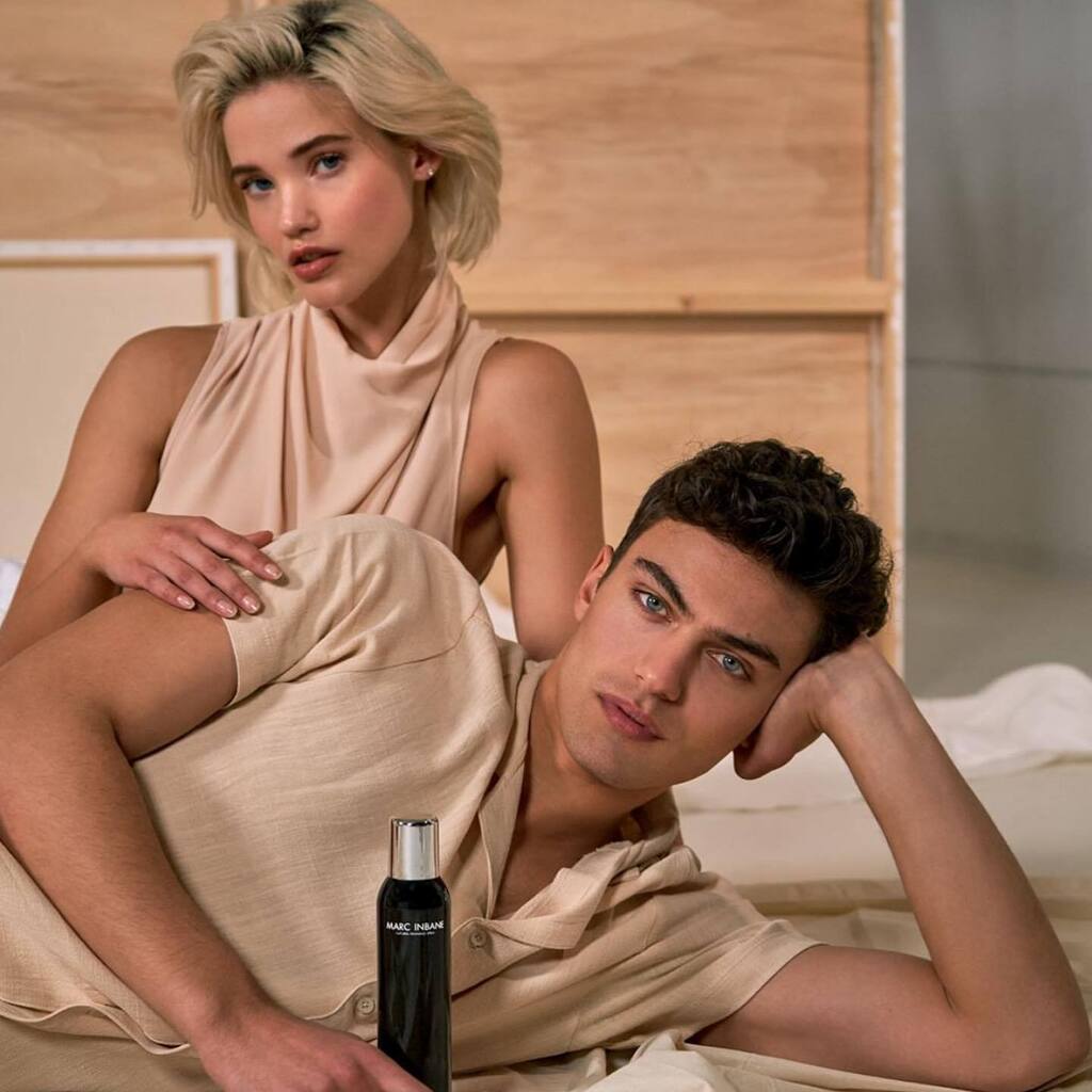 prosolohair's tweet photo. Haute Couture Tanning

De producten van MARC INBANE geven je het hele jaar door een natuurlijke, stralende, gebronsde teint. Door het drukke leven van veel mensen en het beperkte aantal zonuurtjes hier in eigen land is het voor veel mensen lastig om die … https://t.co/Xl2McyWQNo https://t.co/kQpqjF678q