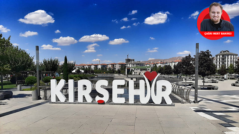 #BirGünBilim 

Dünya'nın merkezi Kırşehir mi?
bit.ly/3Mp4Bdu
Dr. Çağrı Mert Bakırcı (@cagrimbakirci) yazdı