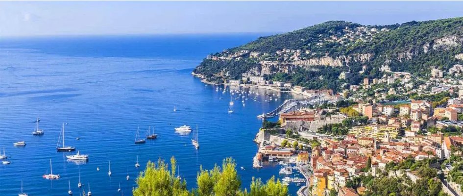 CCIRiviera's tweet photo. See our latest edition including...Monaco & the French Riviera an overview by #Interbridge Financial Group – European Bridging Loans https://t.co/wTtQ6ov4qy
@SmerkisEugenia #Cannes #Monaco #Riviera #property #loans #finance #bridgingloans https://t.co/4nto7JqzxV