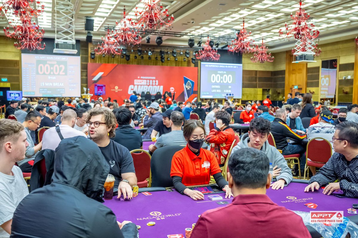 PSLiveManila's tweet photo. #APPTCambodia Main Event Day 2 is underway.

E-guide : https://t.co/Qbey5xvHVy
https://t.co/jgJE7nji1P https://t.co/Xav0rBV4OI