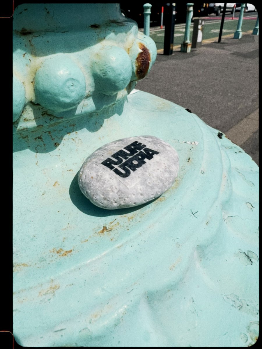 FraserTSmith's tweet photo. @thegreatescape may have finished, but our pebbles are still in Brighton and I’m offering 4 pairs of tickets to see us perform at @PatternsBTN If you find a pebble, take a pic and tag me for your chance to win a pair! #patternsbrighton #patternsBTN #thegreatescape https://t.co/1bGEF6CjML