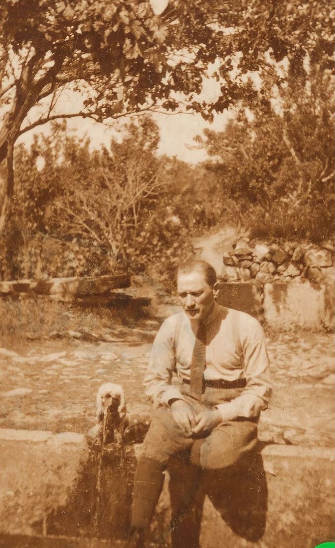 "Benim naçiz vücudum elbet bir gün toprak olacaktır, ancak Türkiye Cumhuriyeti ilelebet payidar kalacaktır."