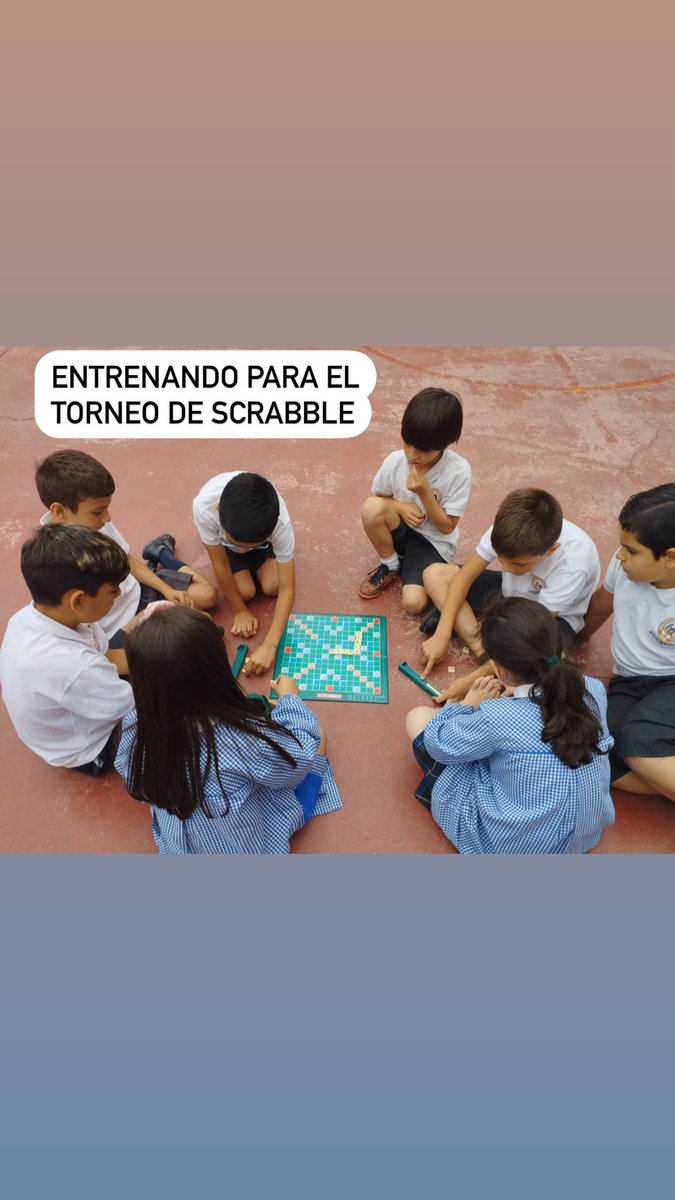 colegioSVdP's tweet photo. En lectura comprensiva, los alumnos de 2ºEP juegan mientras aprenden y entrenan para el próximo torneo de Scrabble Mitológico.
#colegiosanvicentedepaul
#educacionprimaria
#edprimaria
#educacion
#mitologia
#scrabble
#primaria
#murcia
#ucam https://t.co/YpREFTFhBB