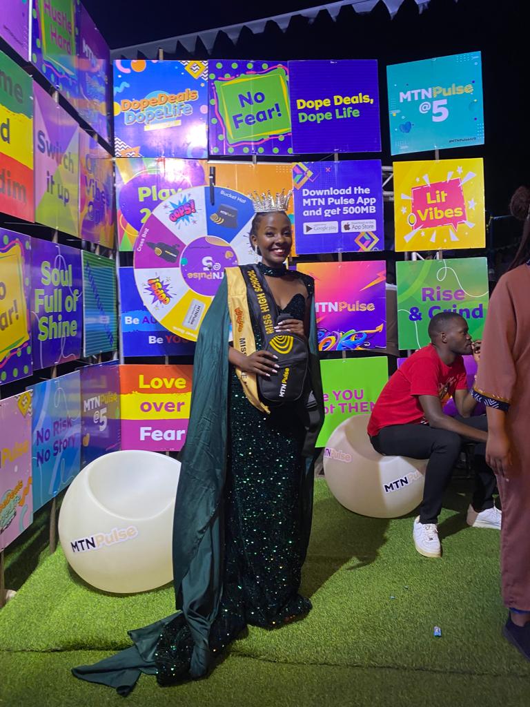 TUMUHAISEJUDIT1's tweet photo. πππππ we won.Congratulations my gal Asiimire isabella Nyangoma #misshighschool 2023 and 2024 .@jesadairy @sumz @LuoboyOllo @nbs_youthvoice https://t.co/q3FjwlkCcK
