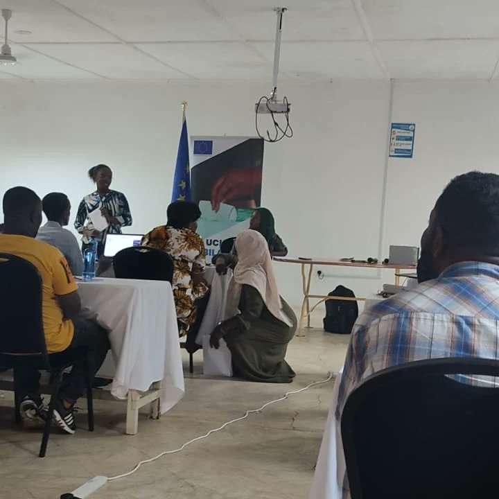 AngazaKilifi's tweet photo. For the better part of this weekend, our staff team attended  #UchaguziBilaBalaa project reflection meeting in Malindi to discuss on the best practices met during the implementation of the project. 

The project is implemented by @SFCG_Kenya with Funding from @EUinKenya https://t.co/9x3Tpxt2RJ