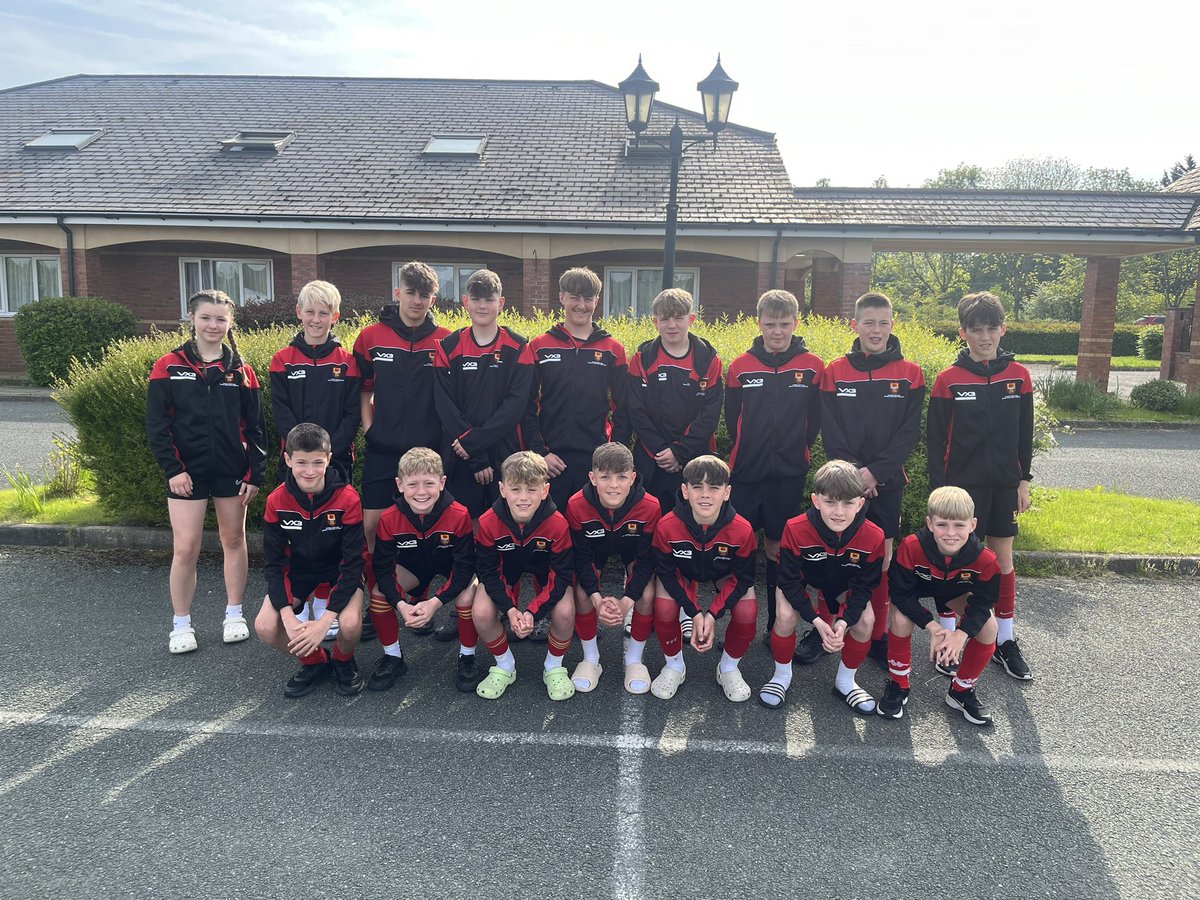Adran Addysg Gorfforol y Strade (@addgorffstrade) on Twitter photo Bant a ni i’r gêm ⚽️🏆🏴 Diolch i <a href="/VX3apparel/">VX3</a> am sortio’r cit 🙌🟢🔴 <a href="/WelshSchoolsFA/">Welsh Schools' F.A.</a> <a href="/Ysgol_Strade/">Ysgol Y Strade</a> Bant a ni i’r gêm ⚽️🏆🏴 Diolch i <a href="/VX3apparel/">VX3</a> am sortio’r cit 🙌🟢🔴 <a href="/WelshSchoolsFA/">Welsh Schools' F.A.</a> <a href="/Ysgol_Strade/">Ysgol Y Strade</a>