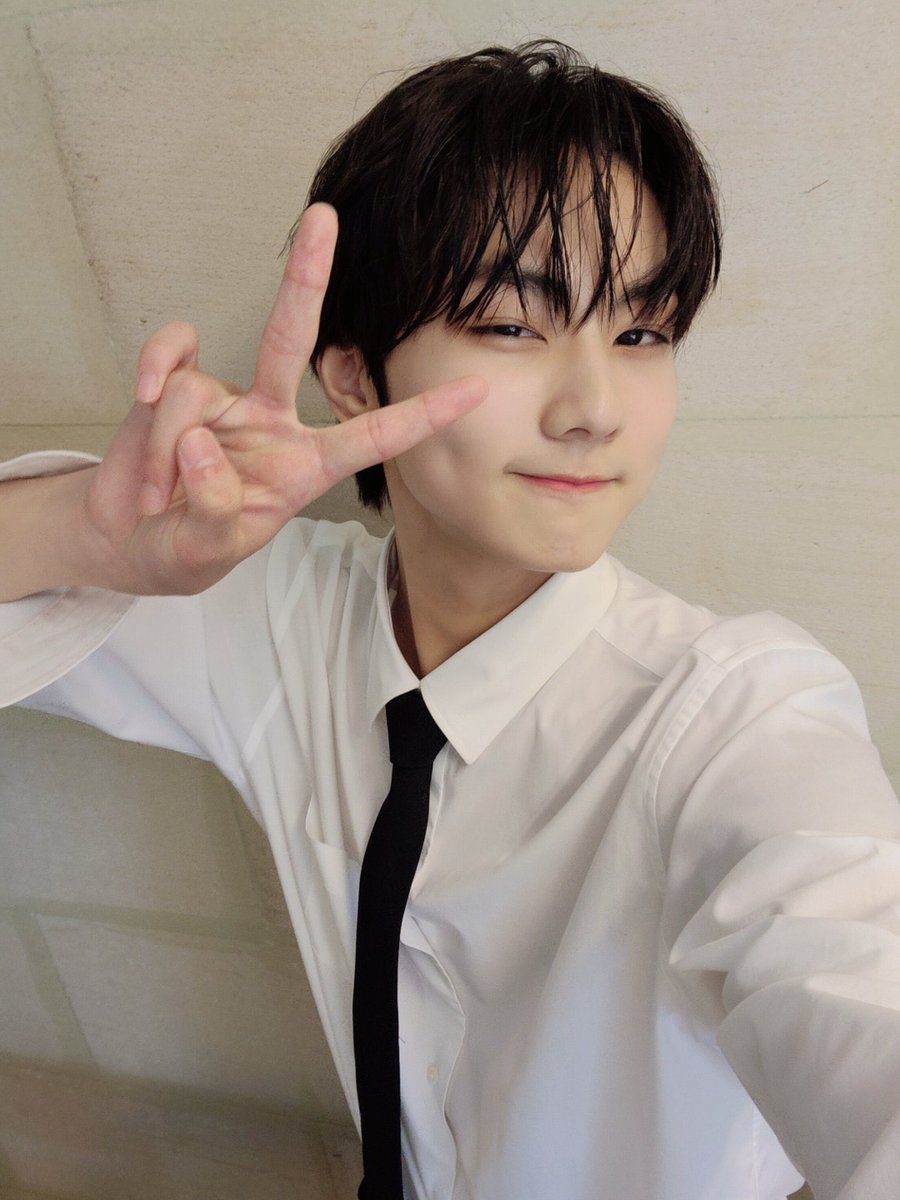 2cal_2cal's tweet photo. 추구미 https://t.co/Xd0SZ3SEBd