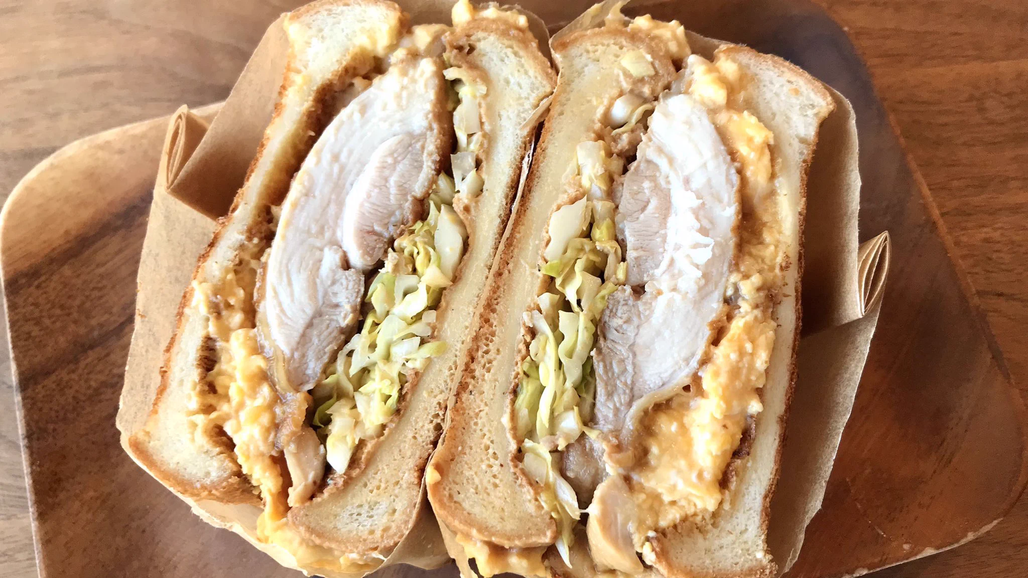 これは絶対美味いやつ！ふわたま照り焼きチキンサンド‼