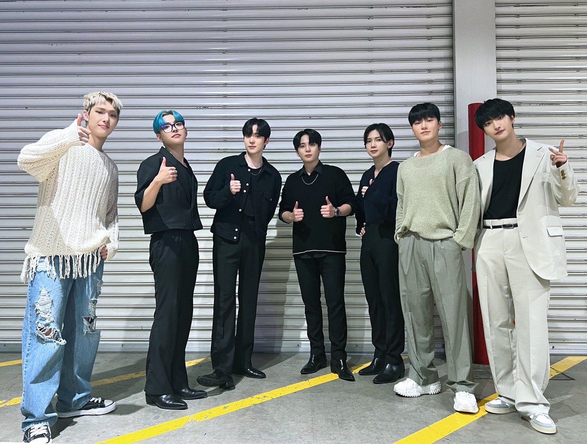 ATEEZofficial's tweet photo. [📷] TODAY ATEEZ
⠀
#KCON JAPAN 2023
오늘도 에이티니를 만나
에이티즈 행복 지수 1117% 충전 완료😘
⠀
#TODAY_ATEEZ #ATEEZ #에이티즈 https://t.co/WVjkQyopYm