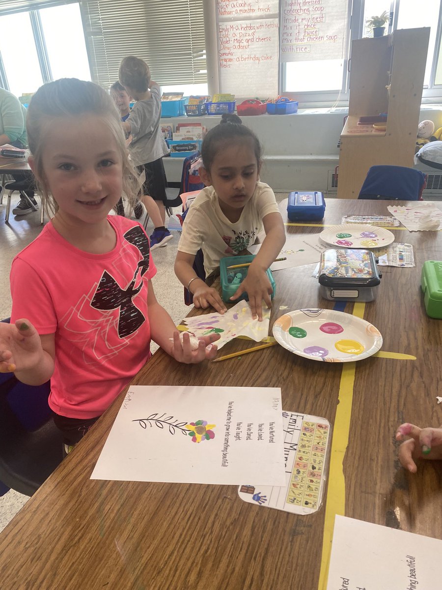 MadeForFifthGrade tweet media