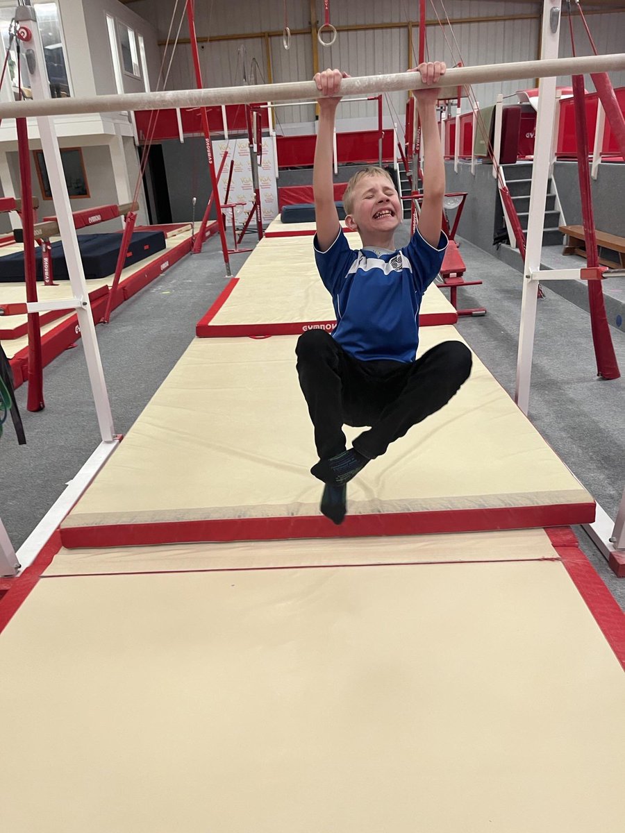 islwynsrb's tweet photo. Don’t accuse us of hanging around…or maybe you can,but there was a reason for it! This week we used the apparatus to swing and fly @VGAGymnastics, and it was most enjoyable! #somethingnew #watchmego https://t.co/0FtNgXj1ug