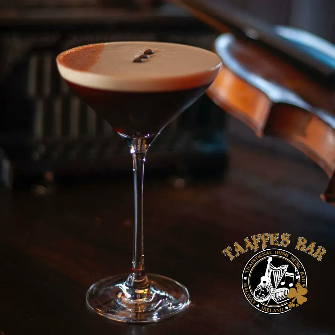 taaffesbar's tweet photo. Some love for our famous Espresso Martini 😍 

How good does it look? ☕️🍸

#espressomartini #taaffesforthecraic #cocktailmenu #espressolovers https://t.co/bqxcSzWRT8