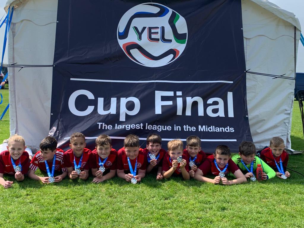 bradders29nottm's tweet photo. Under 11s premier cup final 👊🤣⚽️ @Dunkirk_FC https://t.co/UsqD9lFzIB