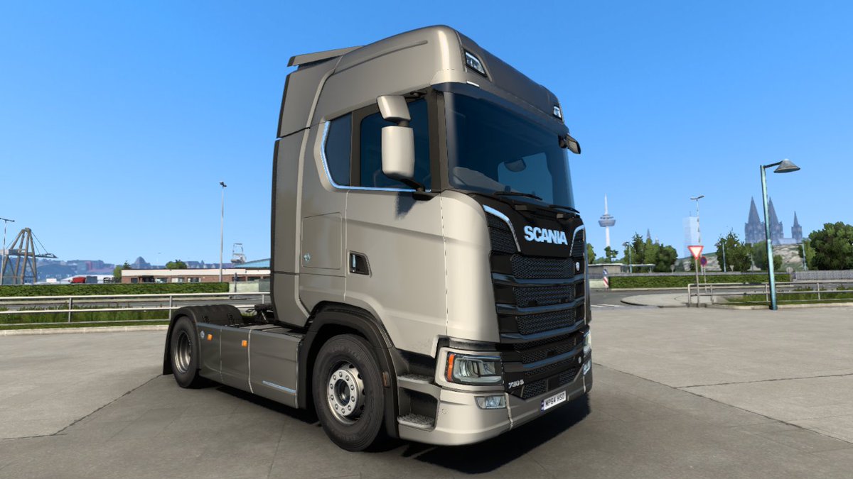 dzakydarrellb's tweet photo. S... Scania S... I guess
#screenshotsaturday #game #ETS2 #EuroTruckSimulator2 https://t.co/ryfRBZ55eW
