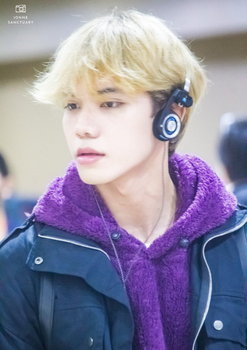 yours_jom's tweet photo. Safe flight jomari.🤗 Miss you so much.😍 We Gonna wait for you until your debut. Goodluck as a trainess. Fighting!💪😍 https://t.co/Prz8OtraeB