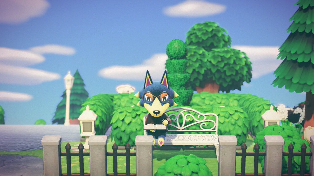 casey_crossing's tweet photo. just realized wolfgangs the only boy on my island https://t.co/GrDuPxFphN