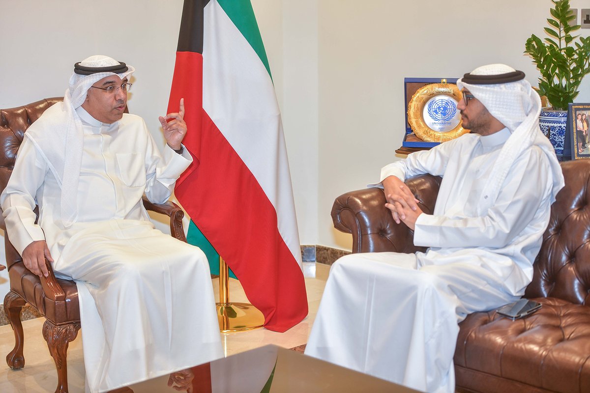 بمناسبة مرور 6 عقود على انضمامها إلى الأمم المتحدة/ مساعد وزير الخارجية لشؤون المنظمات الدولية: دولة الكويت عكست إيمانها بأهمية ومحورية العمل الأممي المتعدد الأطراف من خلال احتضانها عددا كبيرا من الهيئات والوكالات الأممية

kuna.net.kw/ArticleDetails…
<a href="/MOFAKuwait/">وزارة الخارجية</a> 
#كونا #الكويت