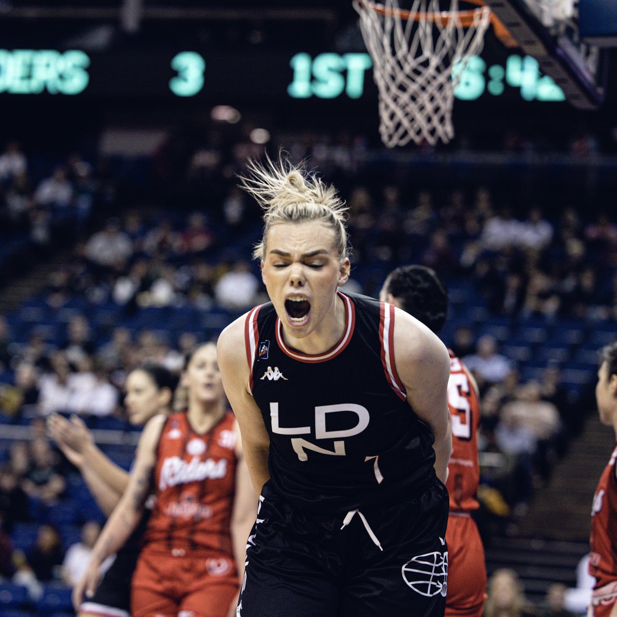 LondonAcers's tweet photo. RT WBBLofficial: Snaps from the first half 📸

Tune in LIVE on @SkySports: https://t.co/snocQXoGTH 📺

#BritishBasketball https://t.co/yMa6bFk8Yo