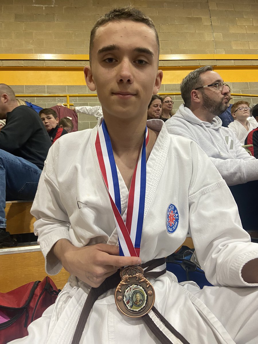 Laura Read tweet media