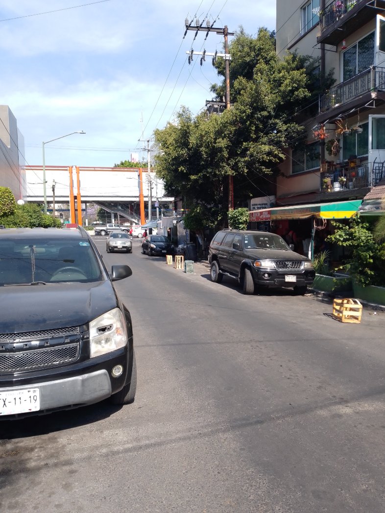 Hector Alfonso Galindo P. (@hectora13447233) on Twitter photo <a href="/UCS_GCDMX/">Unidad de Contacto del Secretario SSC CDMX</a>
#ObjetosEnVíaPública
Calle Pirineos #47"Tamal Rico" y verdulería "Mar" col. Miravalle, #AlcaldíaBJ,entre Repúblicas y Miramar, todos los días y ahora hasta en la noche, agradecería su atención y respuesta
<a href="/OVIALCDMX/">OVIAL_SSCCDMX</a> <a href="/OHarfuch/">Omar H Garcia Harfuch</a>
<a href="/Claudiashein/">Claudia Sheinbaum Pardo</a> <a href="/AccionesBJ/">Acciones BJ</a> <a href="/AlcaldiaBJ/">AlcaldiaBJ</a> <a href="/UCS_GCDMX/">Unidad de Contacto del Secretario SSC CDMX</a>
#ObjetosEnVíaPública
Calle Pirineos #47"Tamal Rico" y verdulería "Mar" col. Miravalle, #AlcaldíaBJ,entre Repúblicas y Miramar, todos los días y ahora hasta en la noche, agradecería su atención y respuesta
<a href="/OVIALCDMX/">OVIAL_SSCCDMX</a> <a href="/OHarfuch/">Omar H Garcia Harfuch</a>
<a href="/Claudiashein/">Claudia Sheinbaum Pardo</a> <a href="/AccionesBJ/">Acciones BJ</a> <a href="/AlcaldiaBJ/">AlcaldiaBJ</a>
