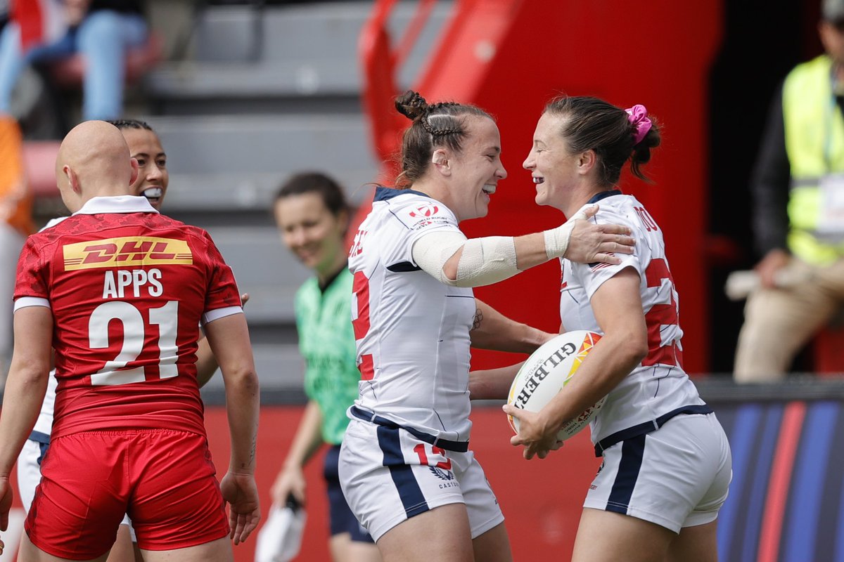 KirsheBar's tweet photo. My favorite place in the world is on the field with my gals ❤️

 FINALS TIME BABY!! 11:26 am ET 

#rugby #rugbysevens #usarugby #olympian  #athlete #teamusa #rugbyplayer #femaleathlete #TrySquad https://t.co/M6A2ph25r5