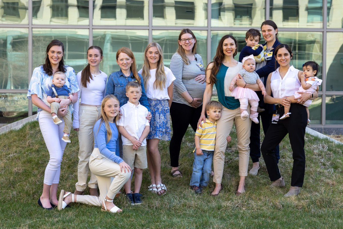 Can you be both a medical student and a mom? The answer is yes! Just take it from these five women who all recently completed four years of medical school at our college while growing their families along the way. Congratulations to them and all our recent graduates!