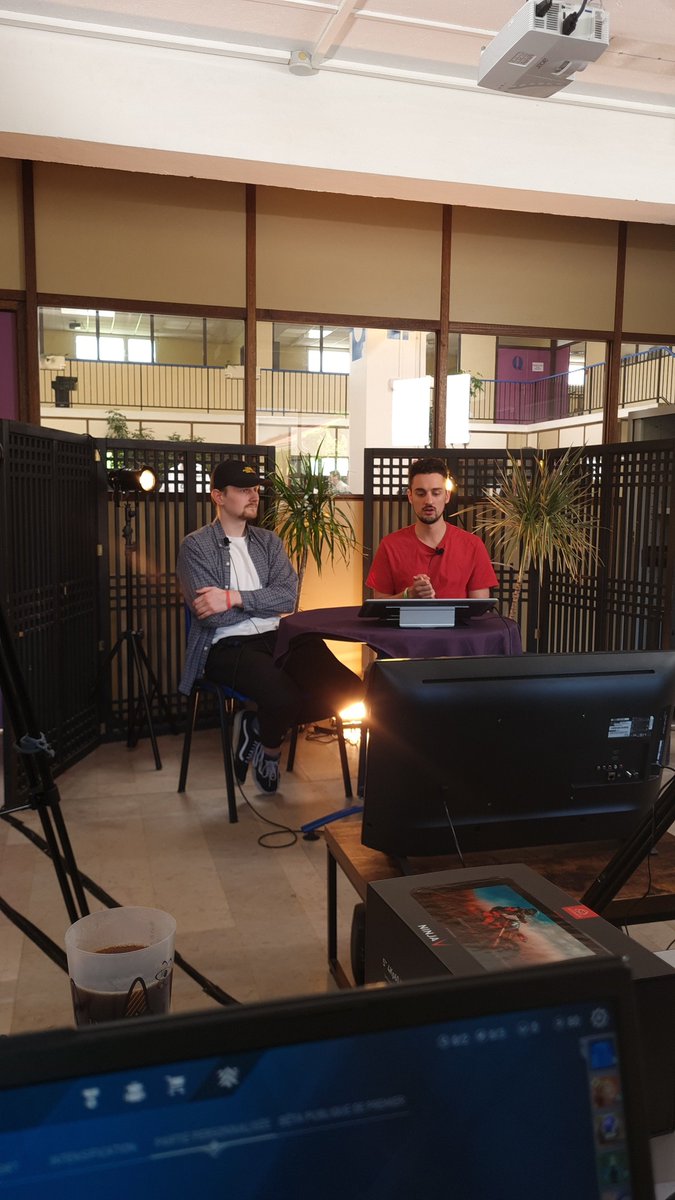 ZykRuk's tweet photo. Première demi-finale de la #ULLAN sur #Valorant cast par les bros de @valor_cast (@Mylent_FPS & @zonzzlive) 😎
Je m'occupe de l'observateur 🎥
A suivre sur https://t.co/53MZc0aOfx https://t.co/RW1rH52u09