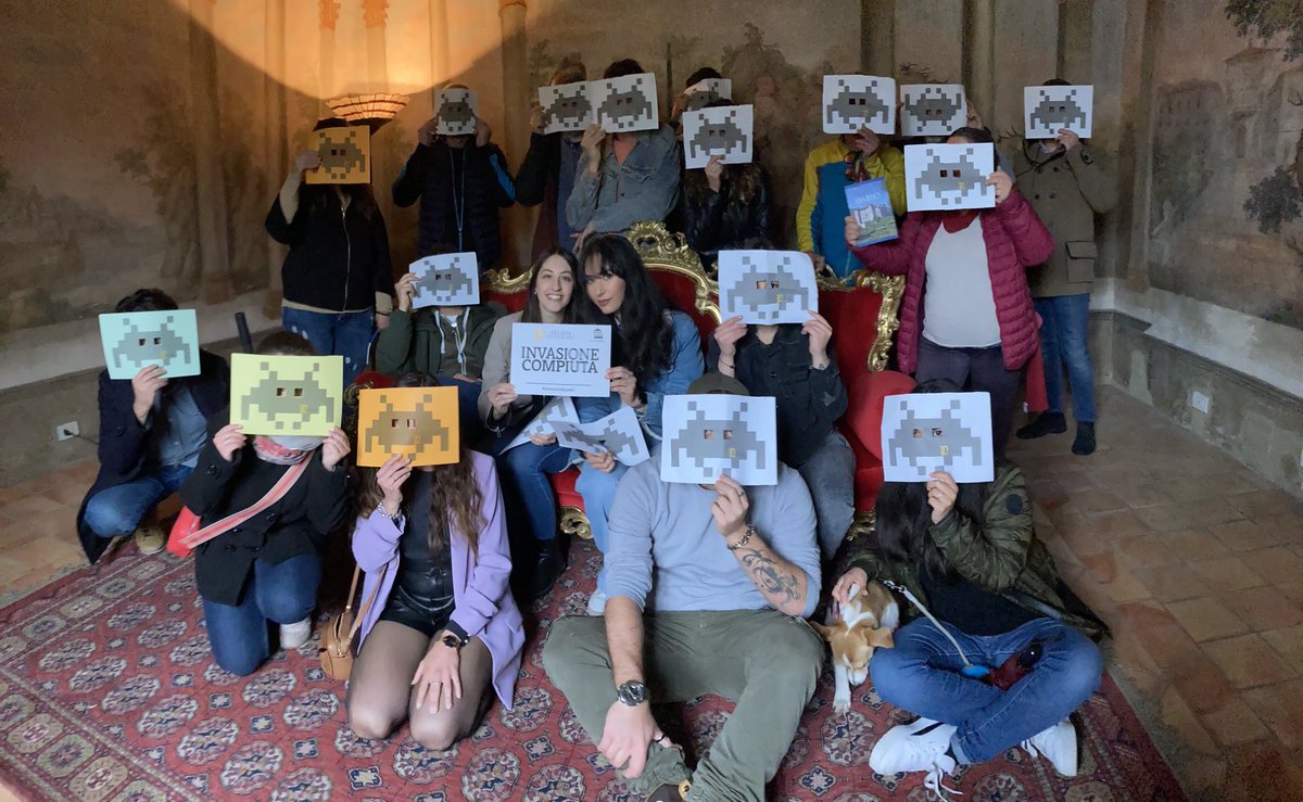 visitvaldaniene's tweet photo. #invasionidigitali nel palazzo Astalli Theodoli di Sambuci: dice la leggenda che qui c’era un fantasma che cercava un tesoro. Non l’ha mai trovato ma noi abbiamo vissuto una bellissima giornata. Invasione compiuta! https://t.co/FYQcp1XGn5