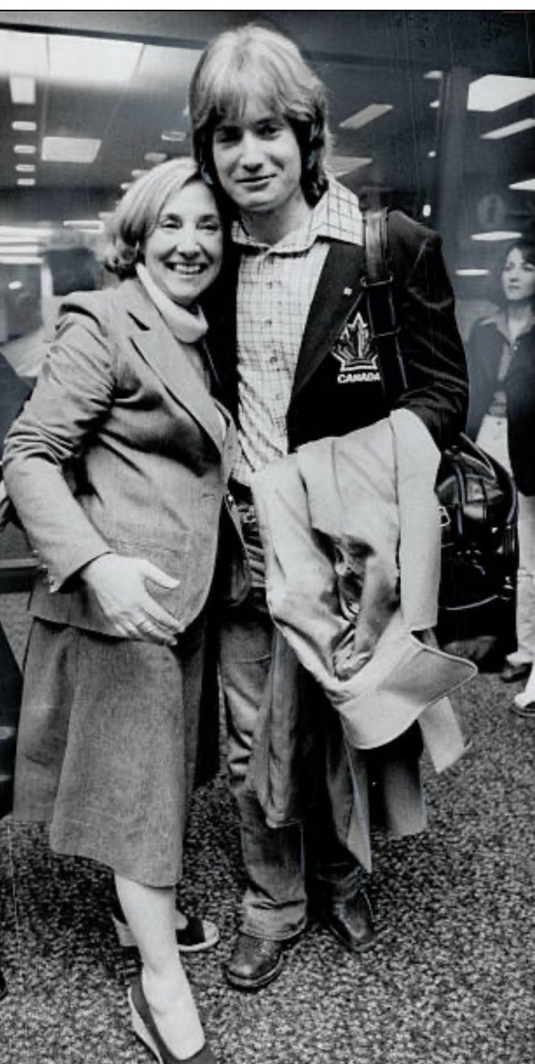 ThrillVictory's tweet photo. New York Rangers star Pat Hickey gets a hug from his mother upon returning home from playing for Team Canada during the World Hockey Championships in 1978. #PatHickey #NYR #NewYork #Rangers #hockey #NewYorkRangers #MothersDay #HappyMotherDay https://t.co/2D4fTe1oWU