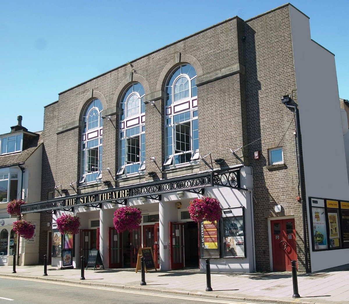 Friday 16th February 2024 at the Stag, Sevenoaks!

Tickets on sale now! We can't wait to raise the roof at this great venue!

stagsevenoaks.co.uk/film/coda-a-tr…

#thestag #sevenoaks #ledzeppelin #ledzeppelinfans #ledzeppelintributeband #ledzeppelintributeshow #ledzeppelintribute #letzzep