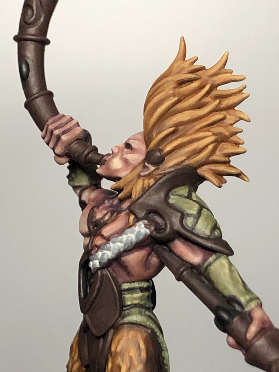 FancyKelvin's tweet photo. Just as planned, I highlighted the face and done the hair. Tomorrow I’ll start on the gems and metallics.
#aos #warhammercommunity
#gamesworkshop #ageofsigmar #wip #warhammerwip #hobbypainter #paintingwarhammer #miniaturepainting 
#sylvaneth #kurnoth #skaethswildhunt #kurnothi https://t.co/TBQVmvDpIi
